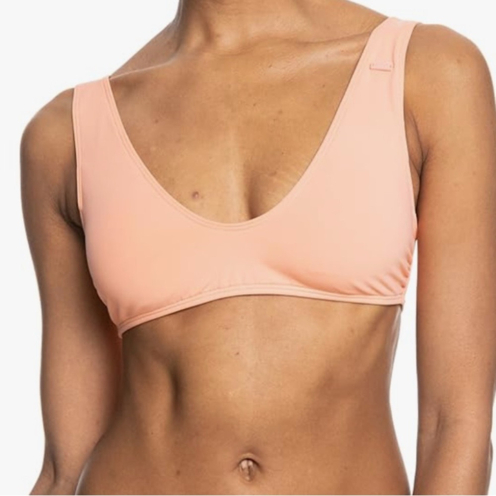 NWOT Roxy NEVER-WORN peach bikini top size XL
